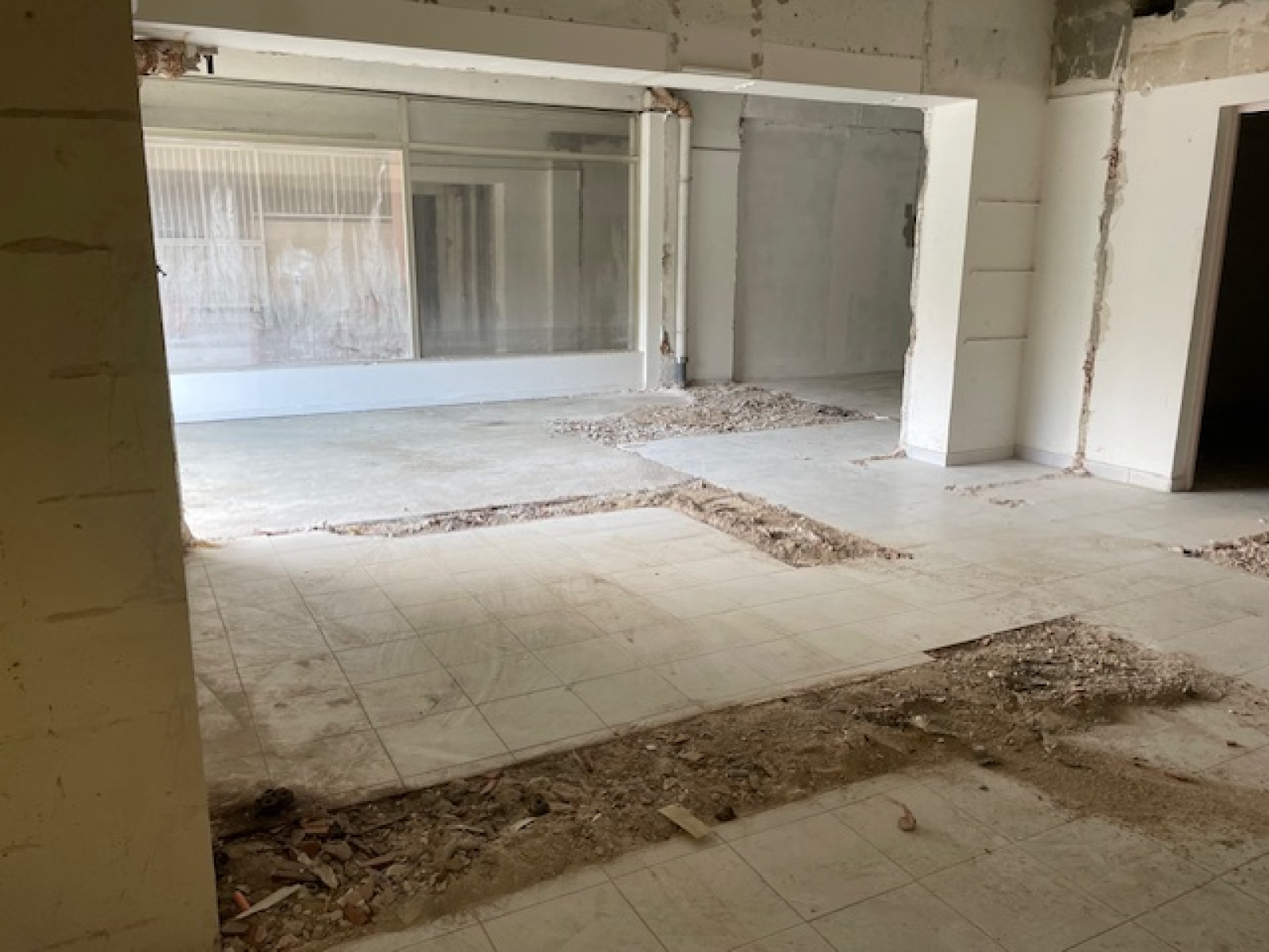 Image_, Local commercial, Hyères, ref :201711 EXCLUSIF