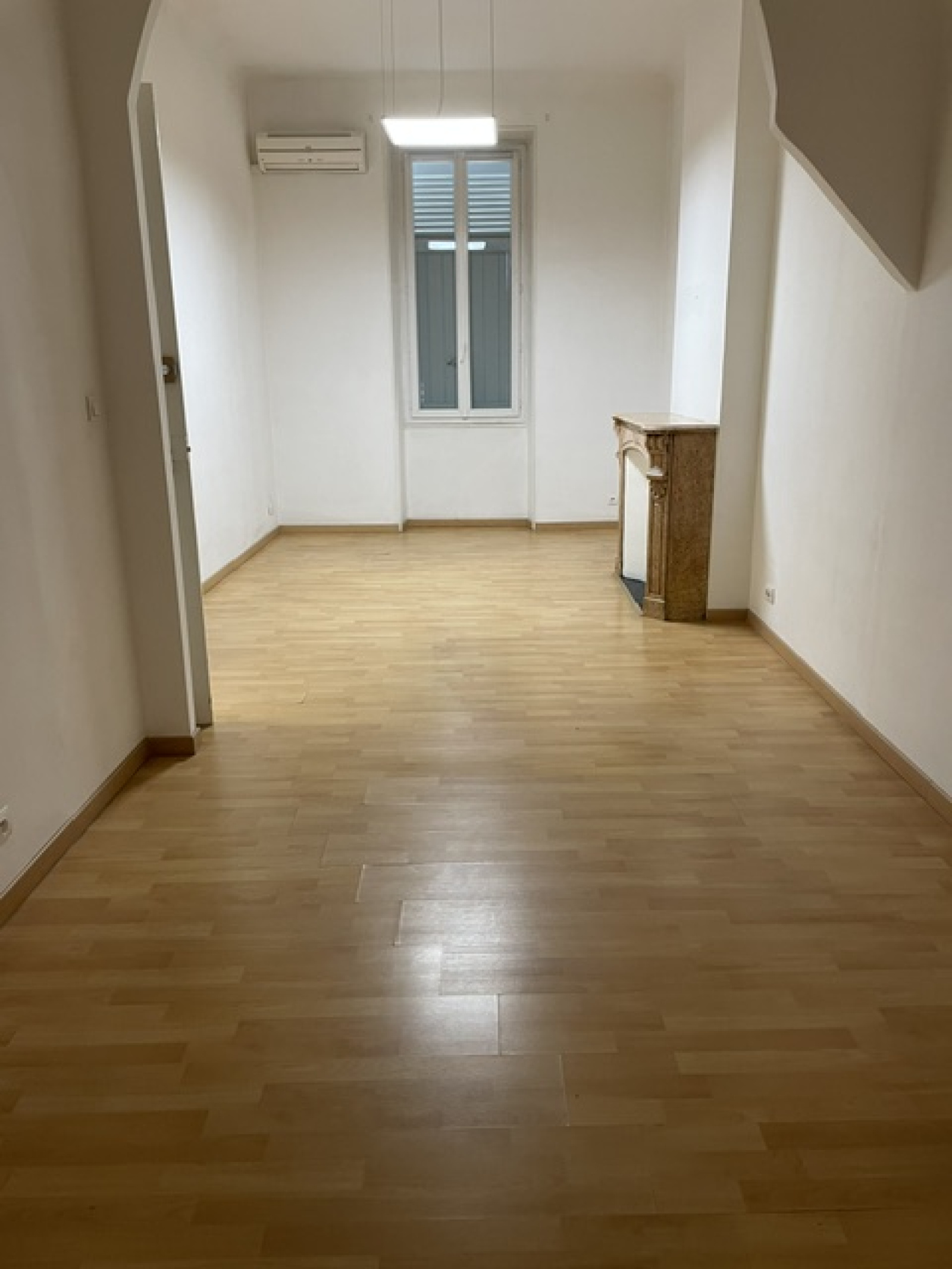 Image_, Bureaux, Toulon, ref :201732
